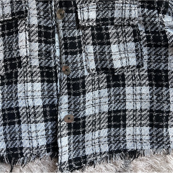 ZARA Black and White Tweed Structured Frayed Overshirt Shacket - Picture 4 of 5